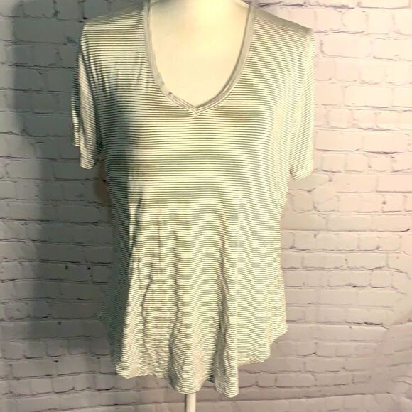 Old Navy Tops - Old Navy Soft Knit Black White Stripes Shirt - M